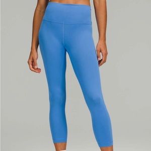 NWT Lululemon Wunder Train Crop Leggings (23”) - Blue Nile